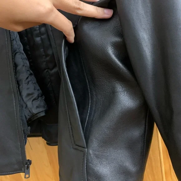 Vince Camuto black genuine leather jacket